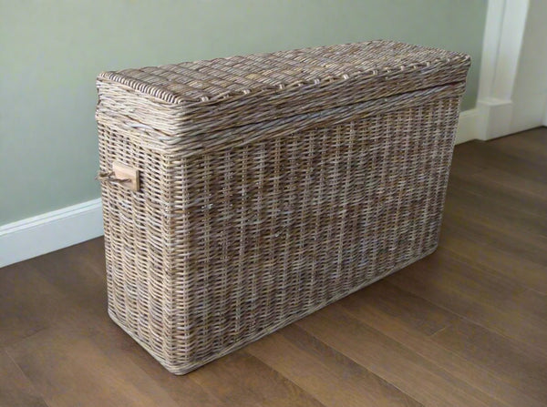 KUBU CONSOLE TABLE TRUNK - Padma's Plantation